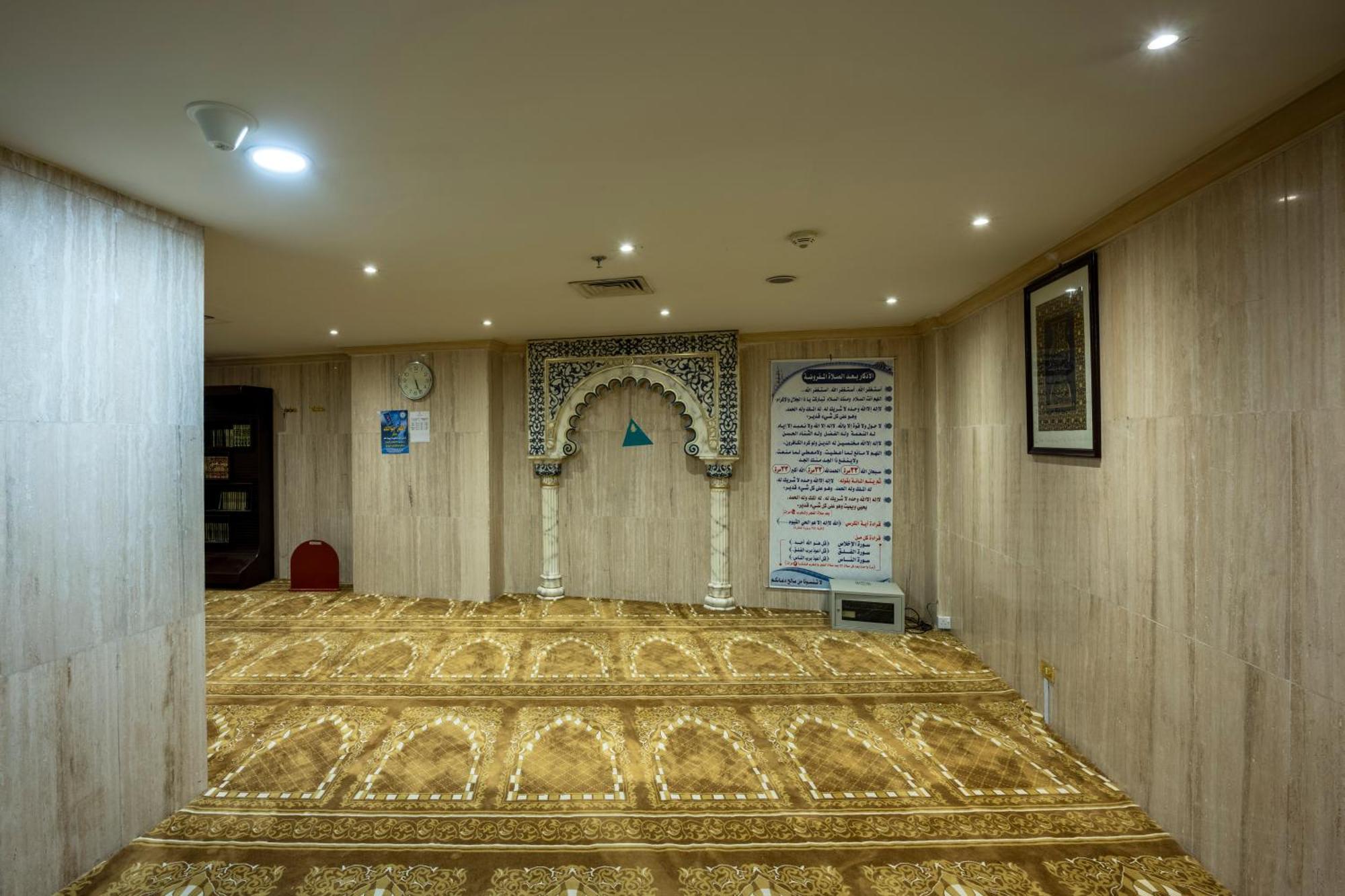 Al Shohada By Palm Rich Makkah Ξενοδοχείο Μέκκα Εξωτερικό φωτογραφία The prayer room at the airport